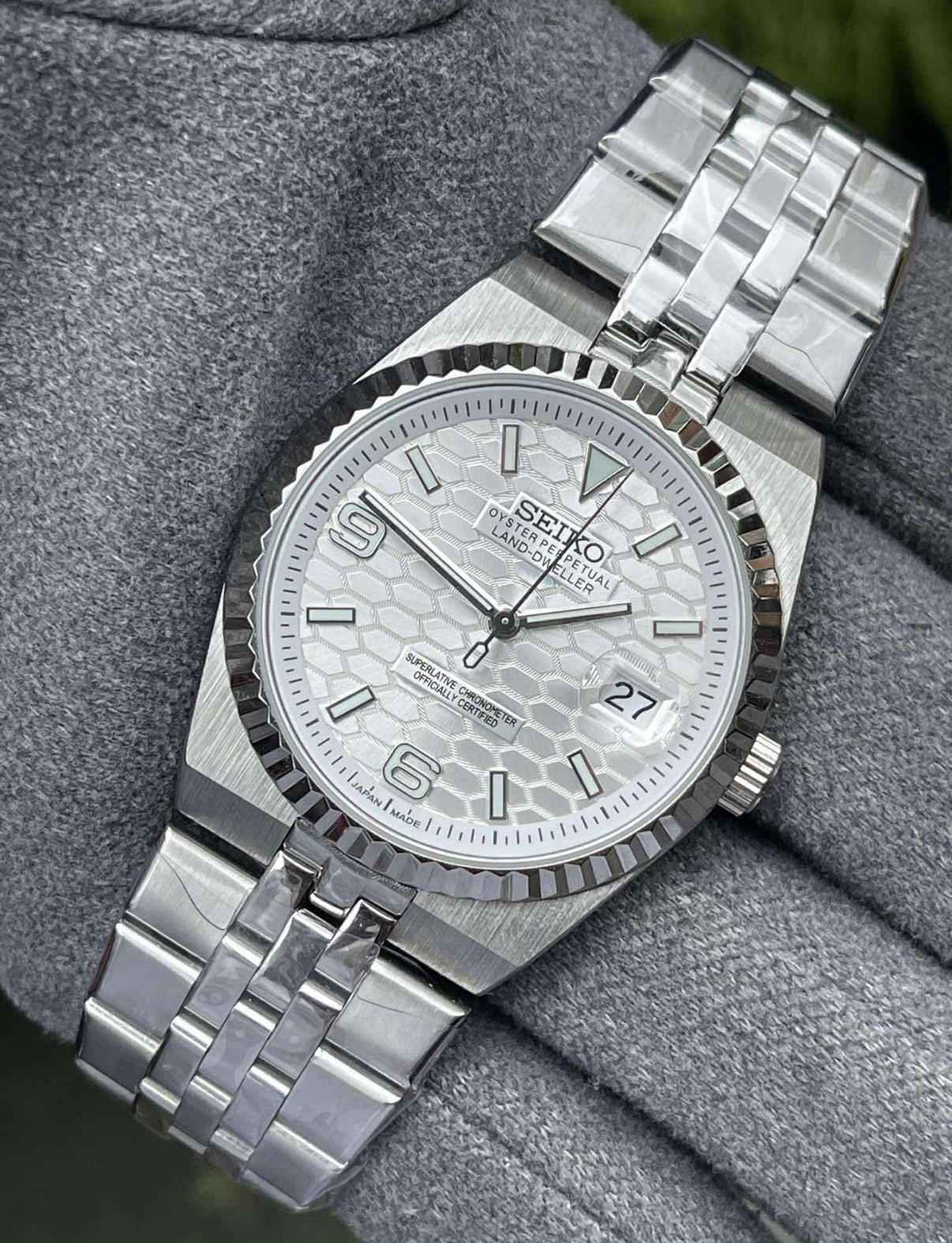 Seiko Mod Land-Dweller — acero