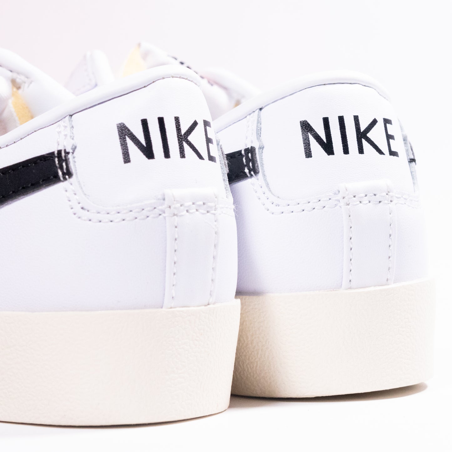 Nike Blazer Low 77 Vintage – White/Black