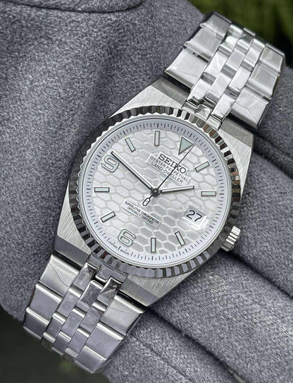 Seiko Mod Land-Dweller — acero