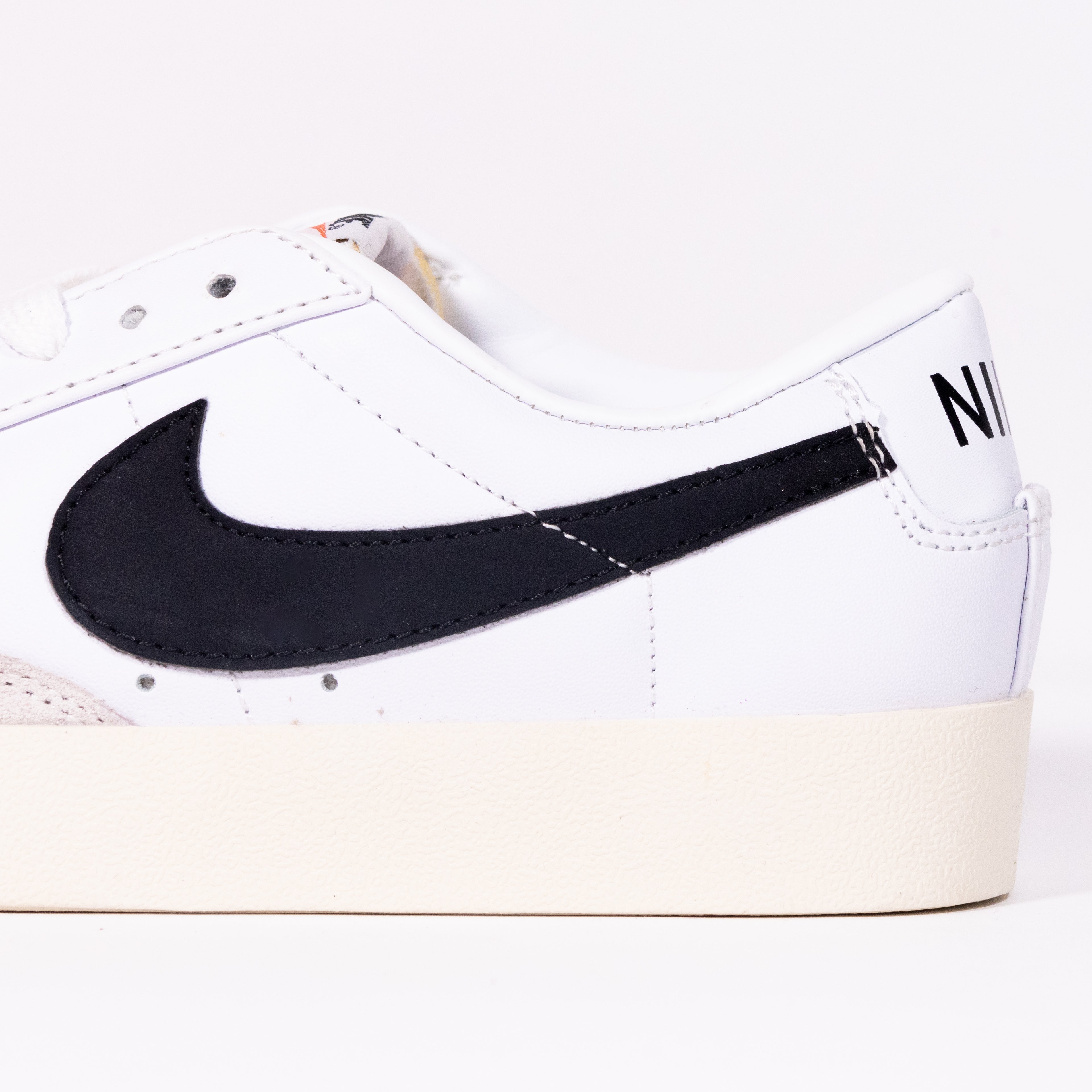 Nike Blazer Low 77 Vintage – White/Black