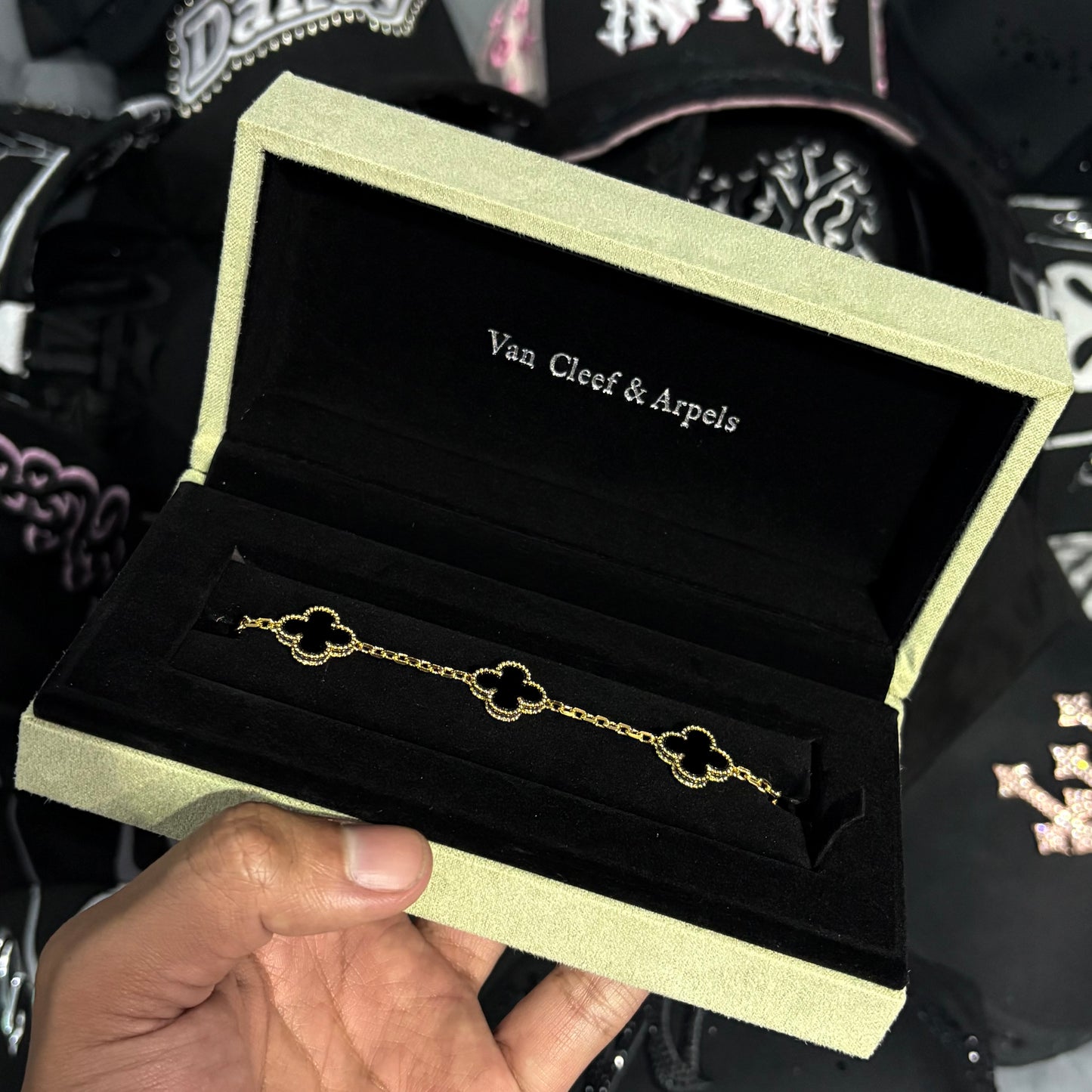 Van Cleef - Onix 14k