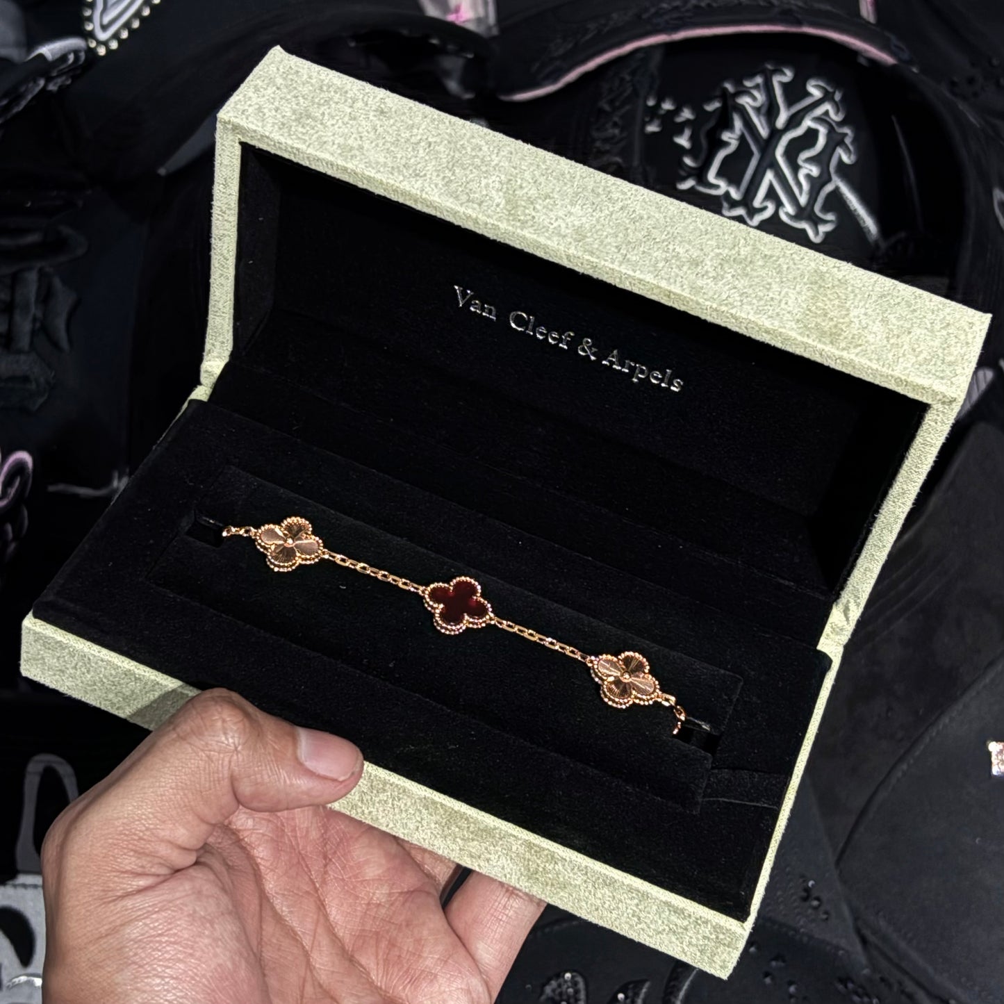 Van Cleef - Cornalina Oro Rosa 14k
