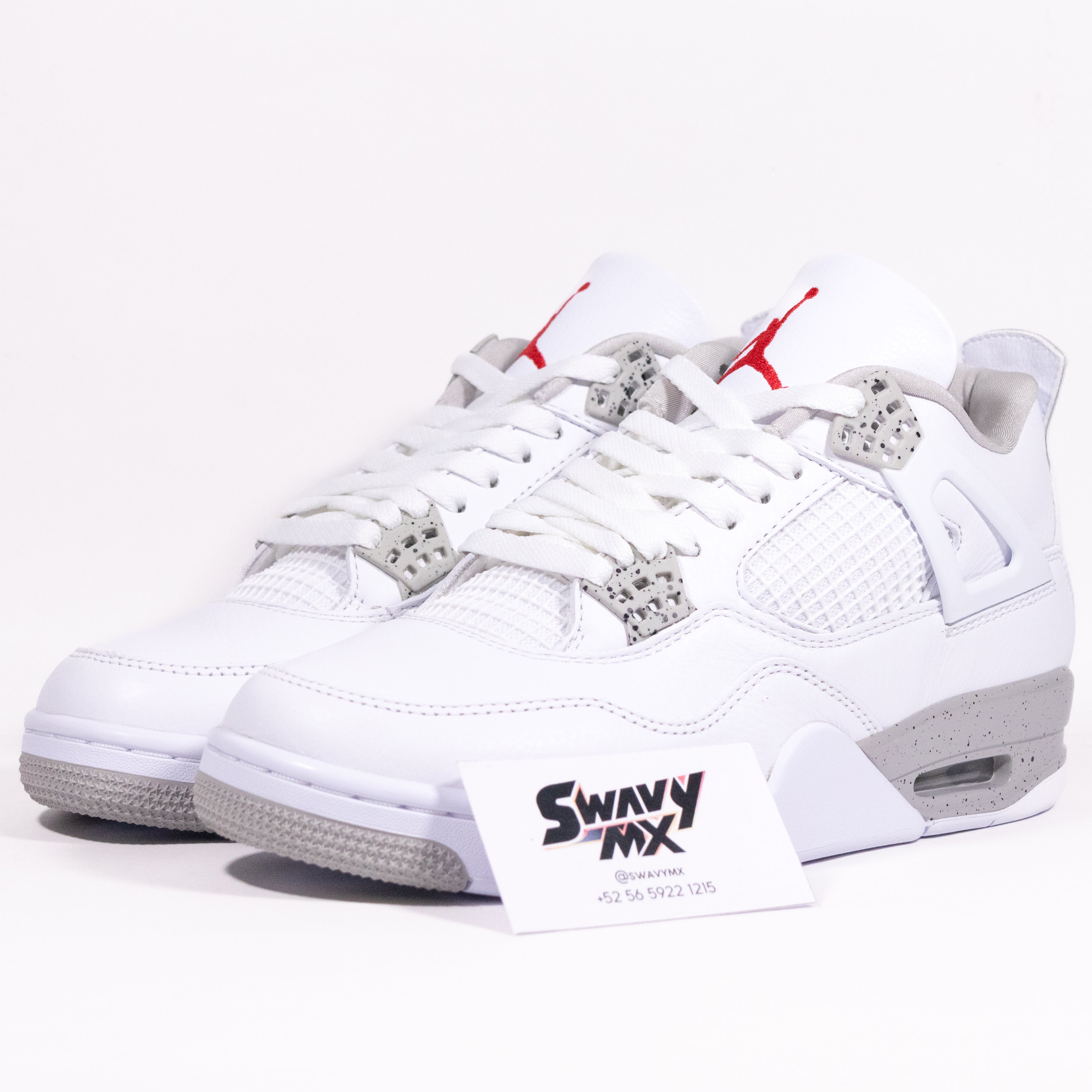 Air Jordan 4 Retro “White Oreo”