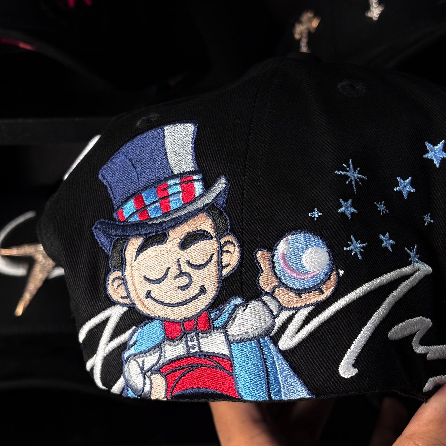 31 Hats “Magic Club”