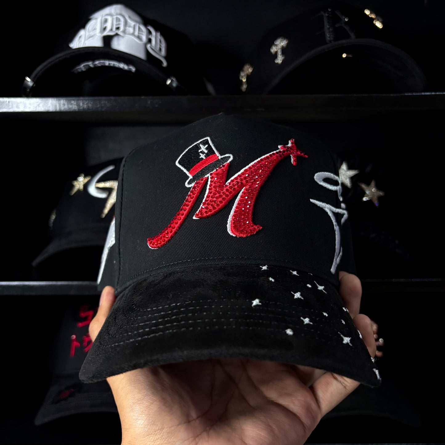 31 Hats “El Mago”