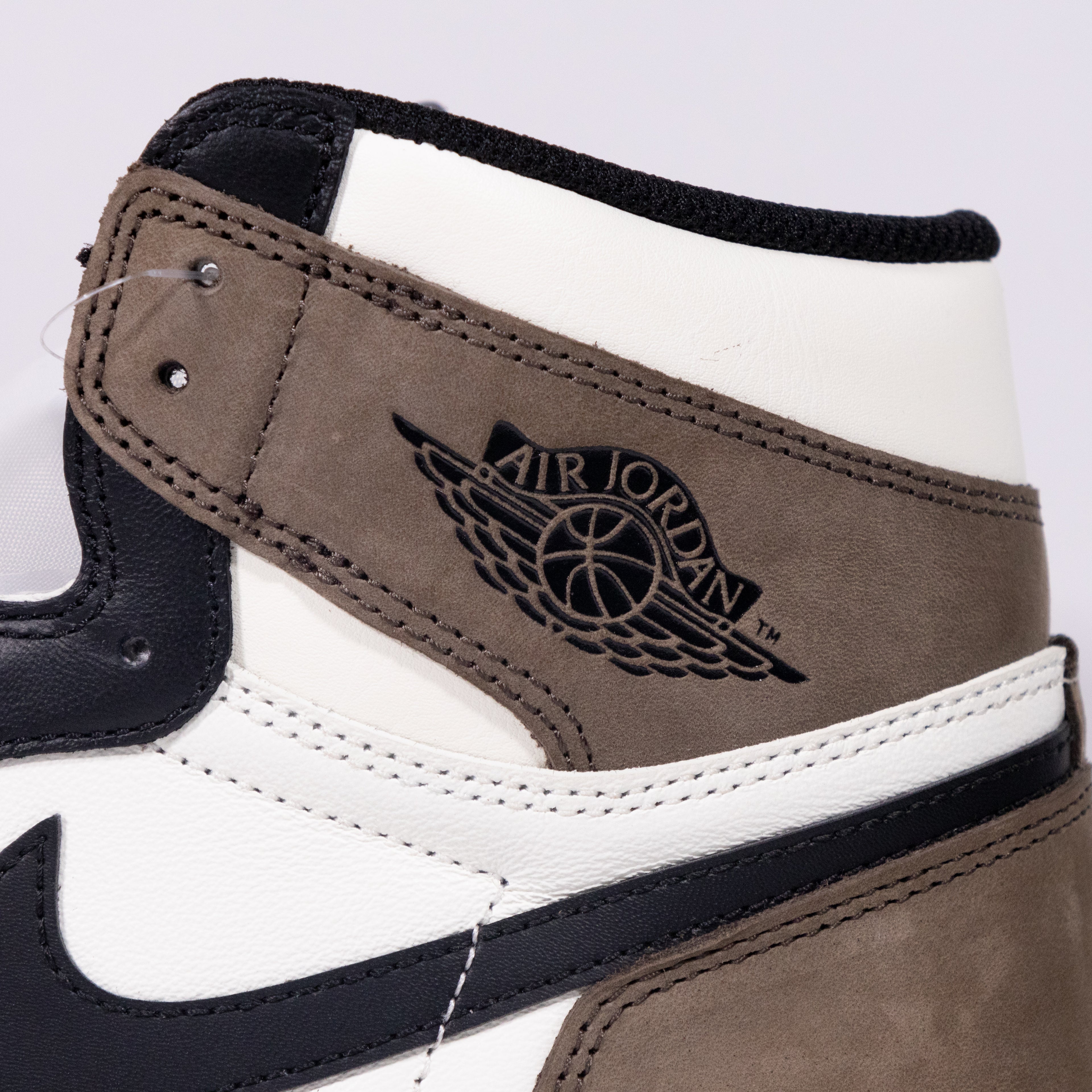 Air Jordan 1 High “Dark Mocha”