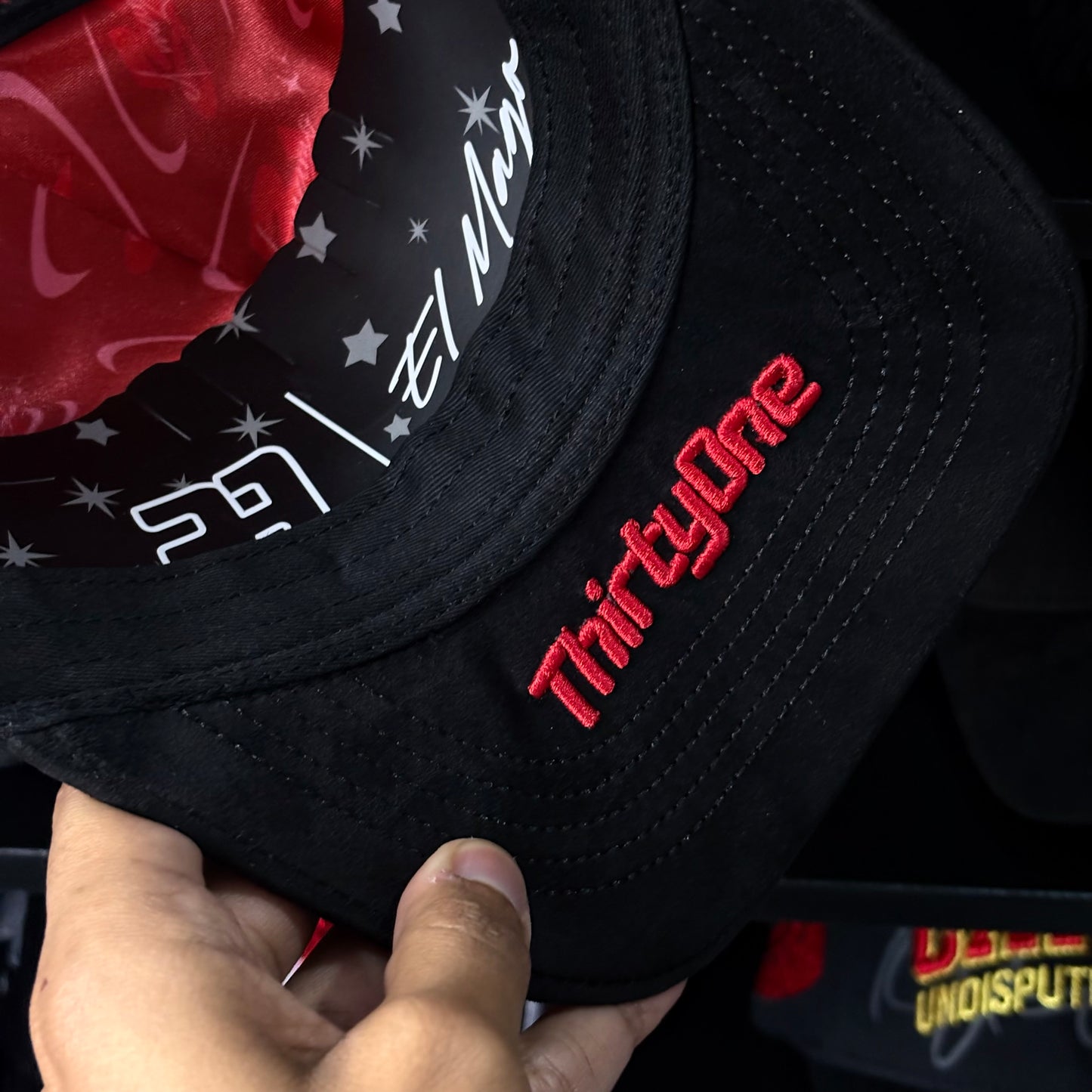 31 Hats “El Mago”