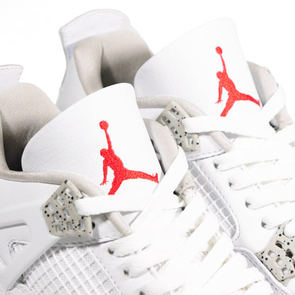 Air Jordan 4 Retro “White Oreo”