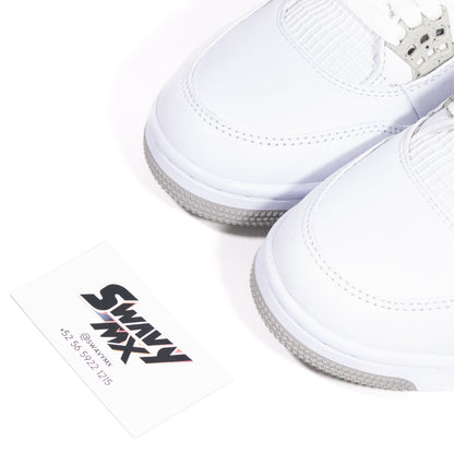 Air Jordan 4 Retro “White Oreo”